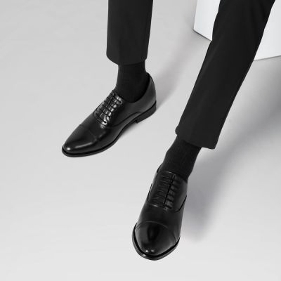 Buty Oxford Cap Toe 6 cm Czarne dla Mężczyzn | CHAMARIPA