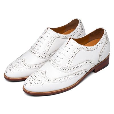 Buty na wysokiej podeszwie - buty podwyższające - butik dostosowane Wingtip Białe klasyczne oksfordki 7 CM